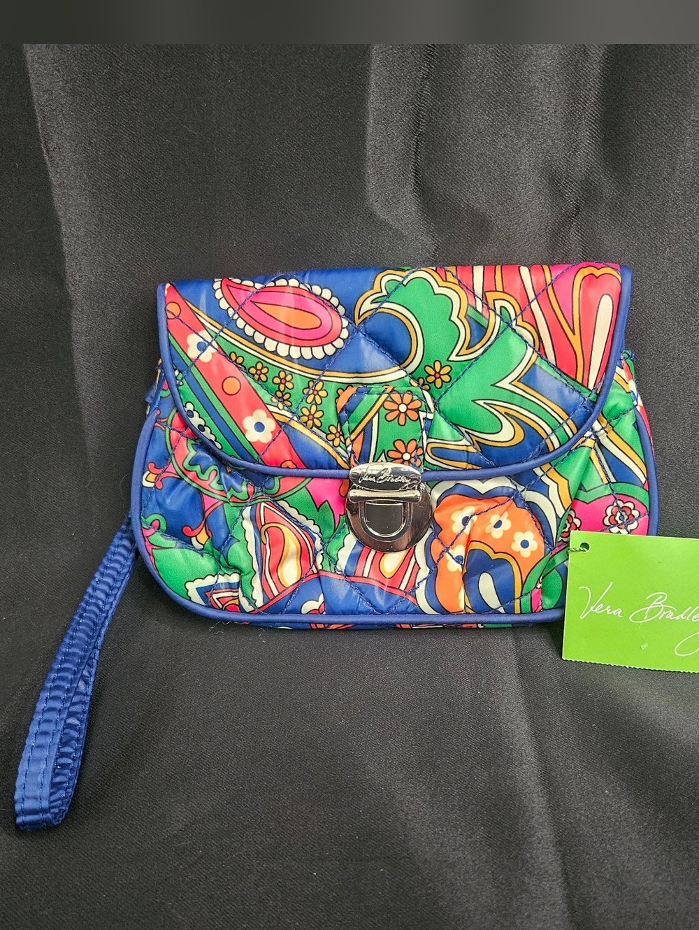 NWT Vera Bradley Puffy Paisley Wrislet